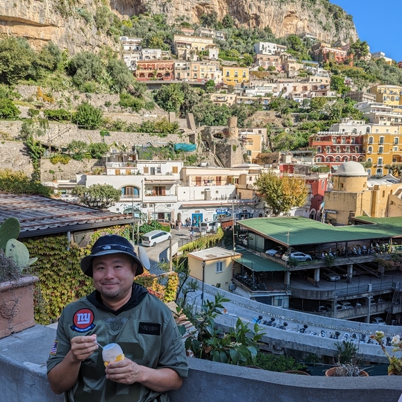 Meet your Posher, Jeff - Picture 2 of 6